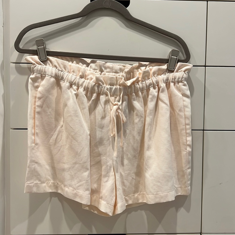 New with tags blush Hatch shorts - maternity